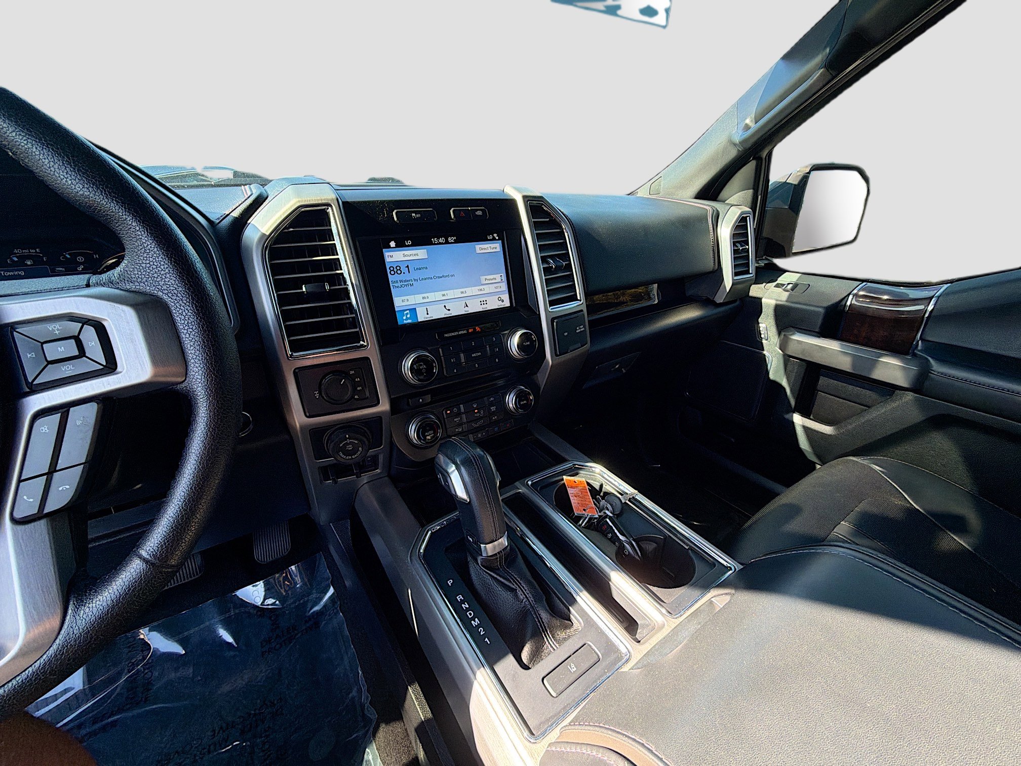 Used 2016 Ford F150 Platinum w/ Technology Package image 25