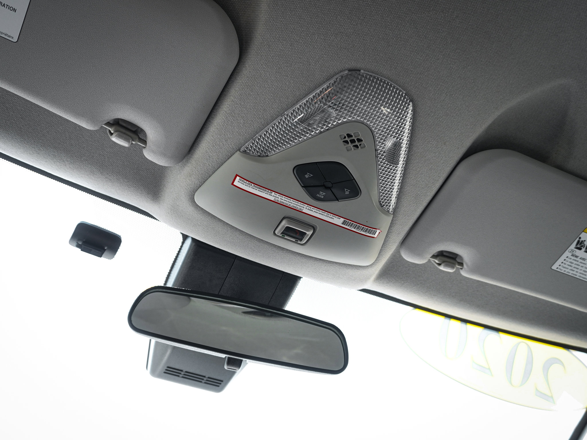 Used 2020 Toyota C-HR LE image 26