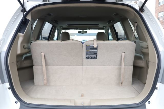 Used 2013 Toyota Highlander Limited image 26