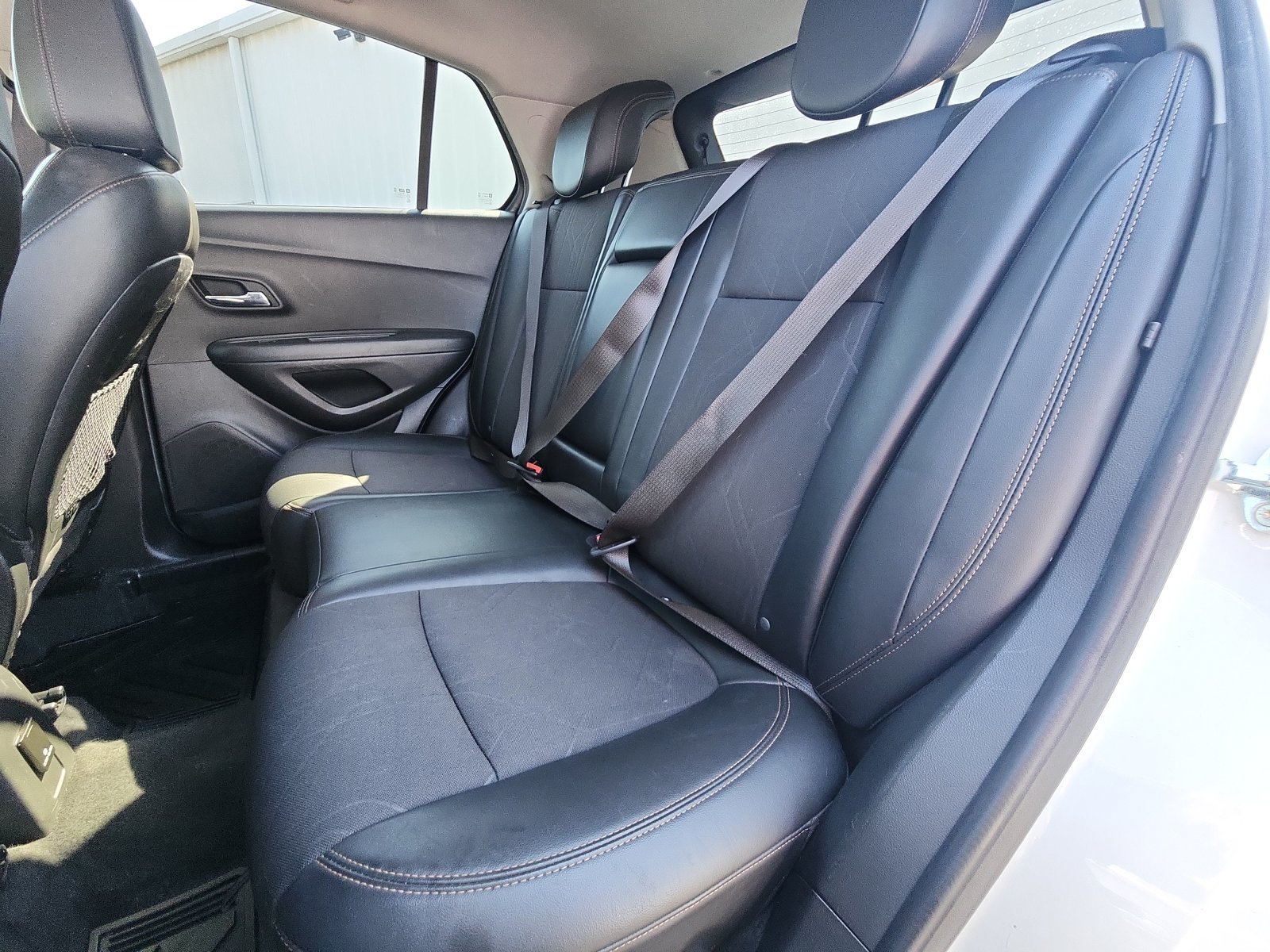 Used 2018 Chevrolet Trax LT w/ LT Convenience Package AWD/4WD image 22