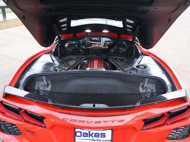 Used 2021 Chevrolet Corvette Stingray Premium Cpe w/ Z51 Performance Package image 16