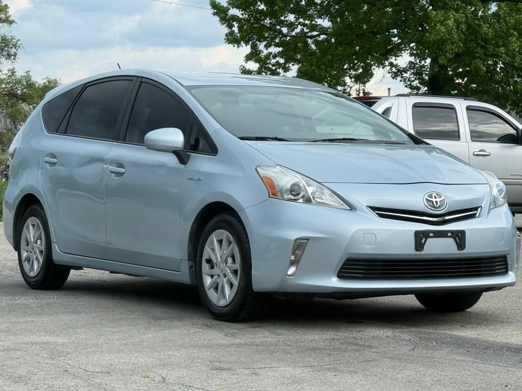 Used 2013 Toyota Prius V Two FWD image 7