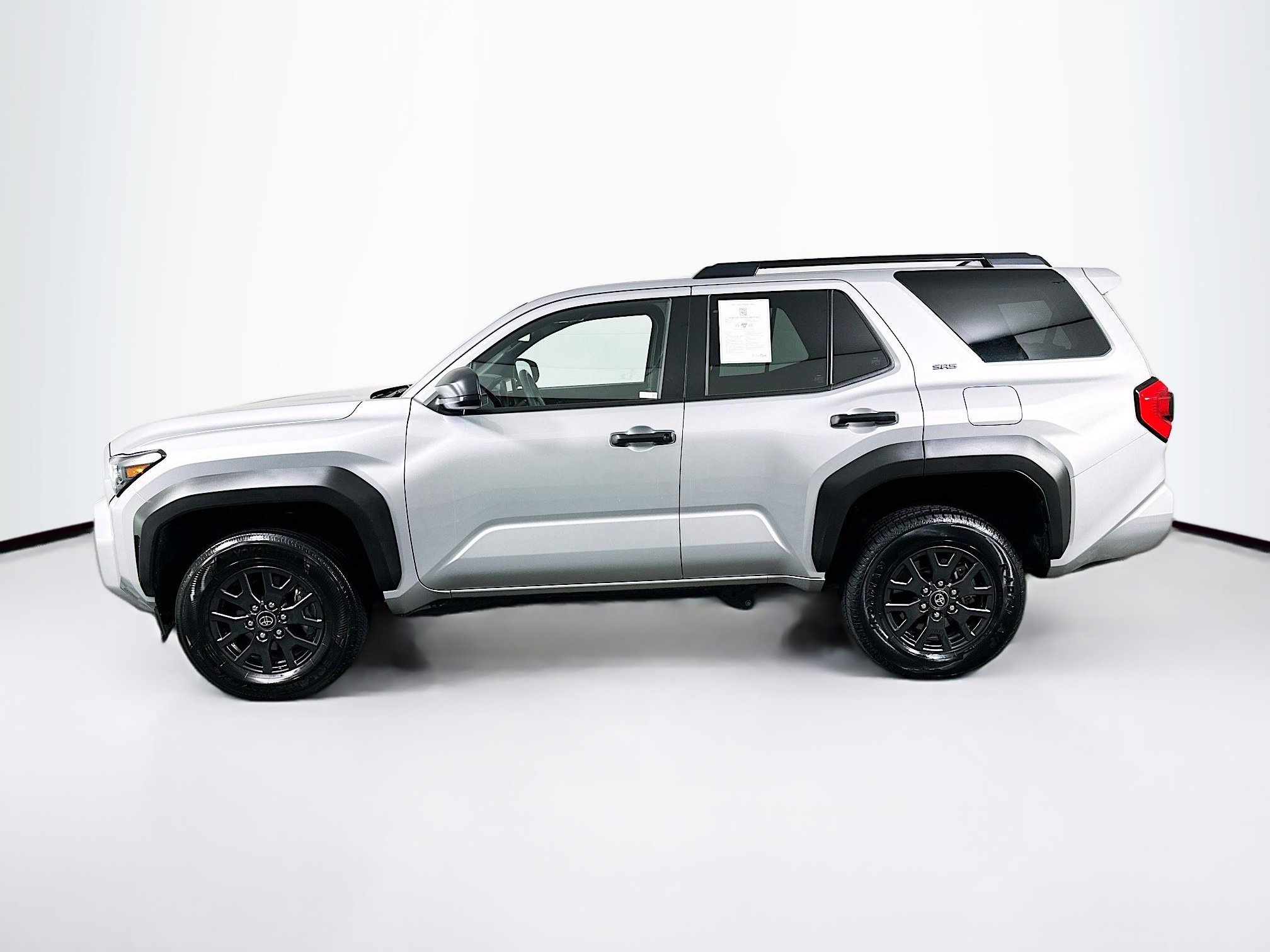 Used 2025 Toyota 4Runner SR5 image 4