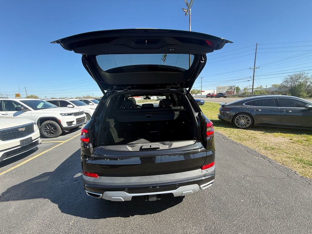 Used 2019 BMW X5 xDrive40i w/ Premium Package 2 image 5