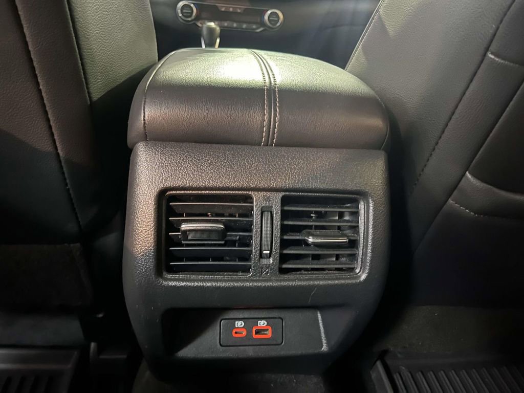 Used 2023 Nissan Altima 2.5 SL FWD image 15