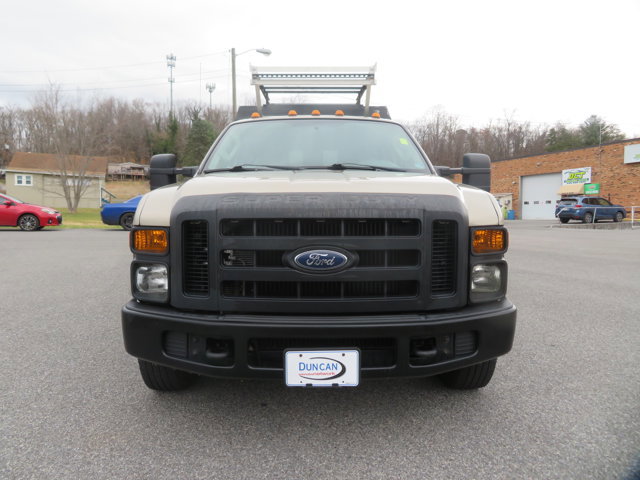 Used 2008 Ford F350 XL image 2
