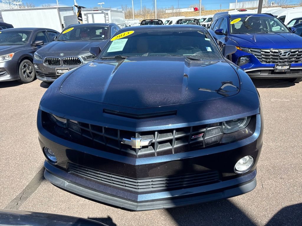 Used 2013 Chevrolet Camaro SS w/ Dusk Special Edition RWD image 6