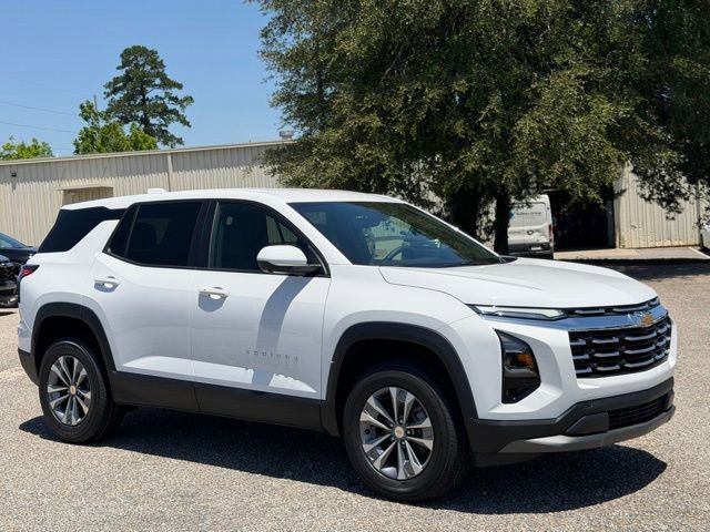 New 2026 Chevrolet Equinox LT w/ Safety and Technology Package FWD image 6
