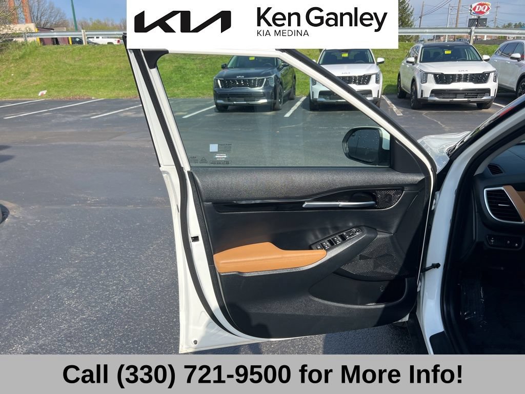 Certified 2024 Kia Seltos EX AWD/4WD image 26