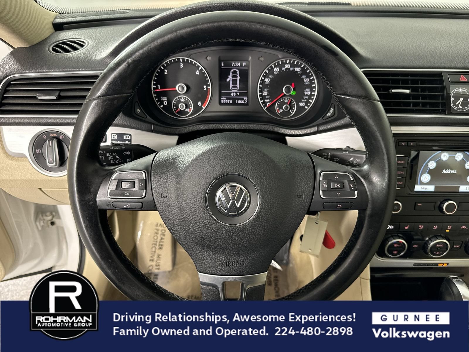 Used 2012 Volkswagen Passat TDI SE FWD image 10