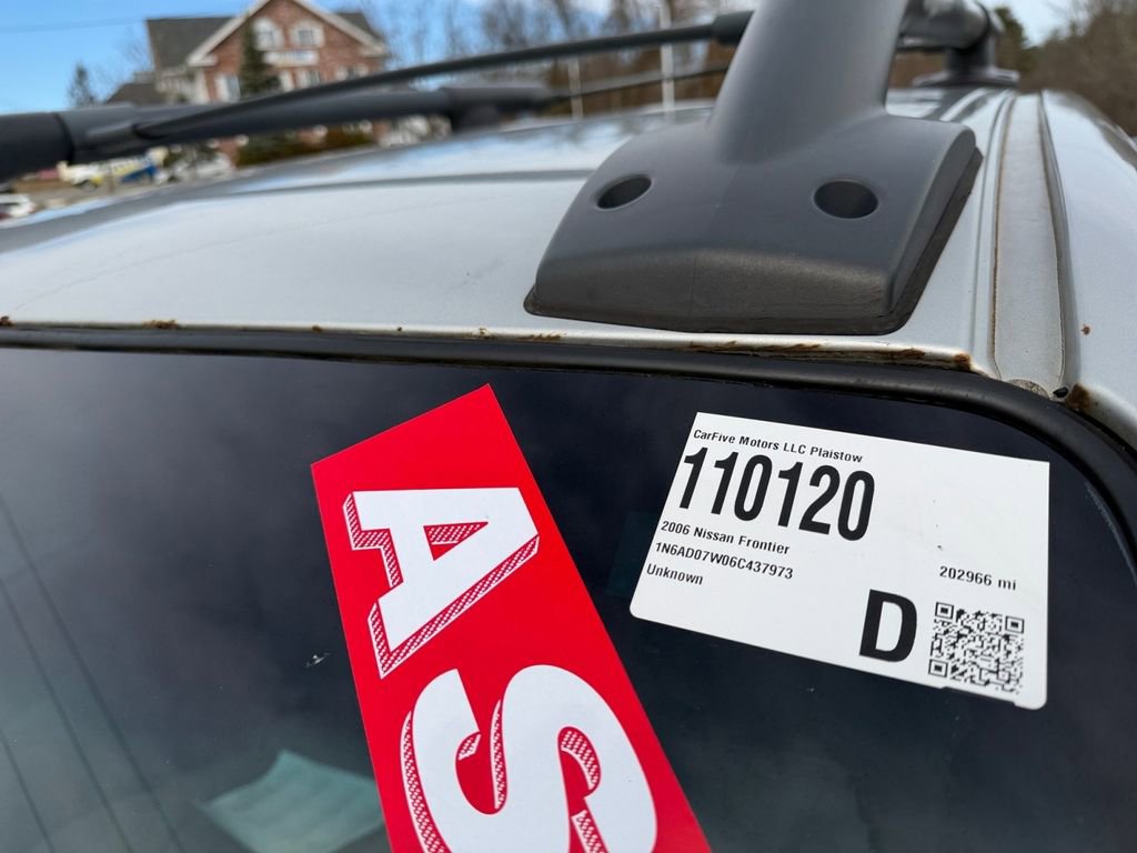 Used 2006 Nissan Frontier LE image 33