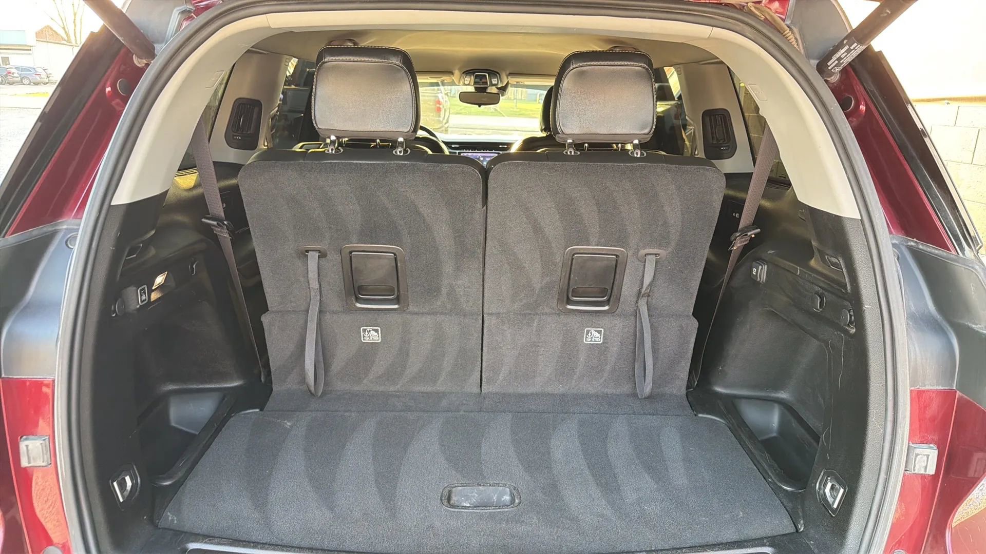 Used 2023 Jeep Grand Cherokee L Limited image 17