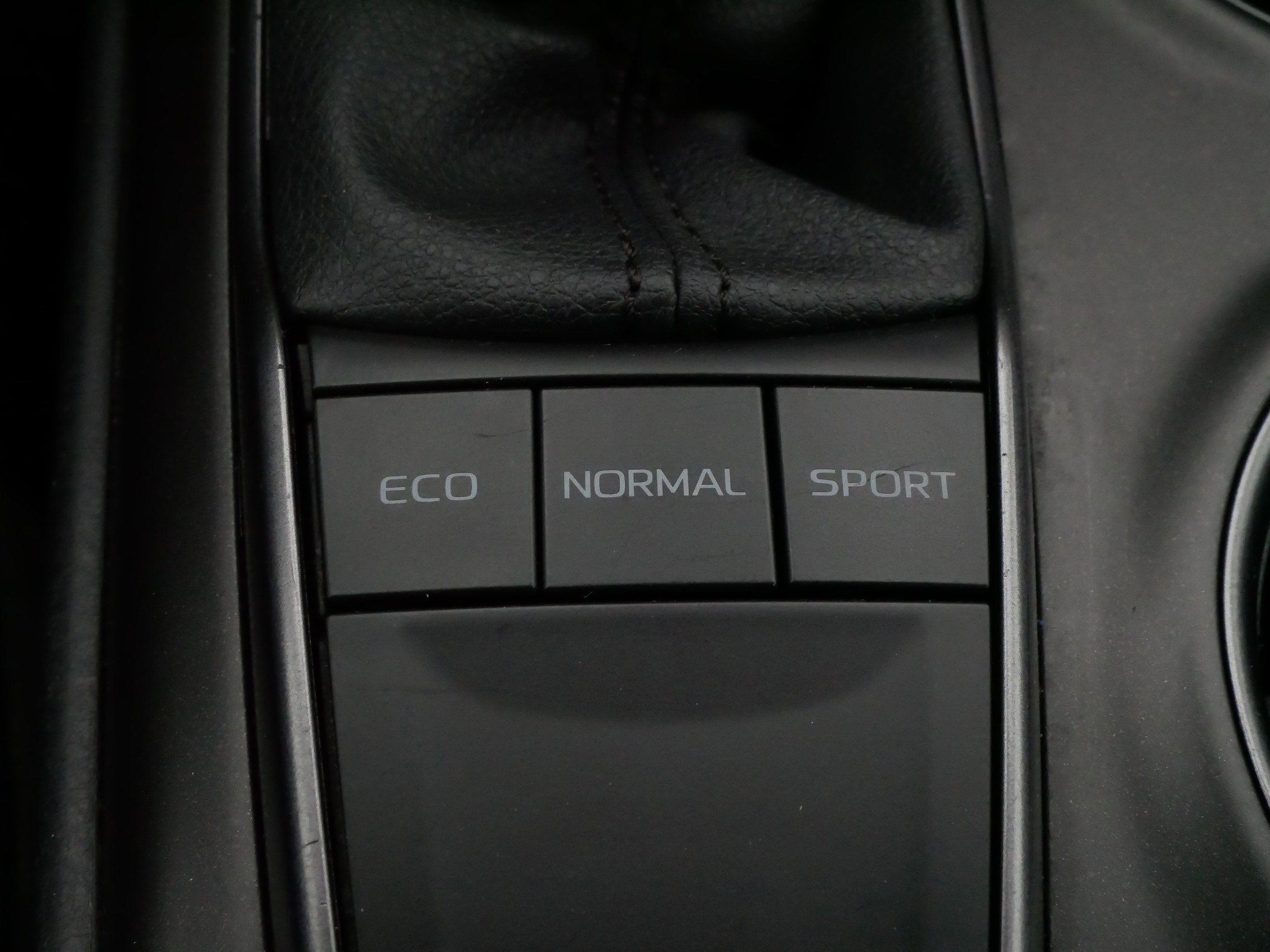 Certified 2024 Toyota Camry SE image 28