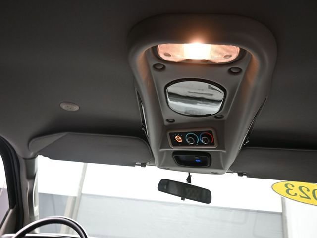 Used 2023 Chevrolet Express 2500 Extended image 34