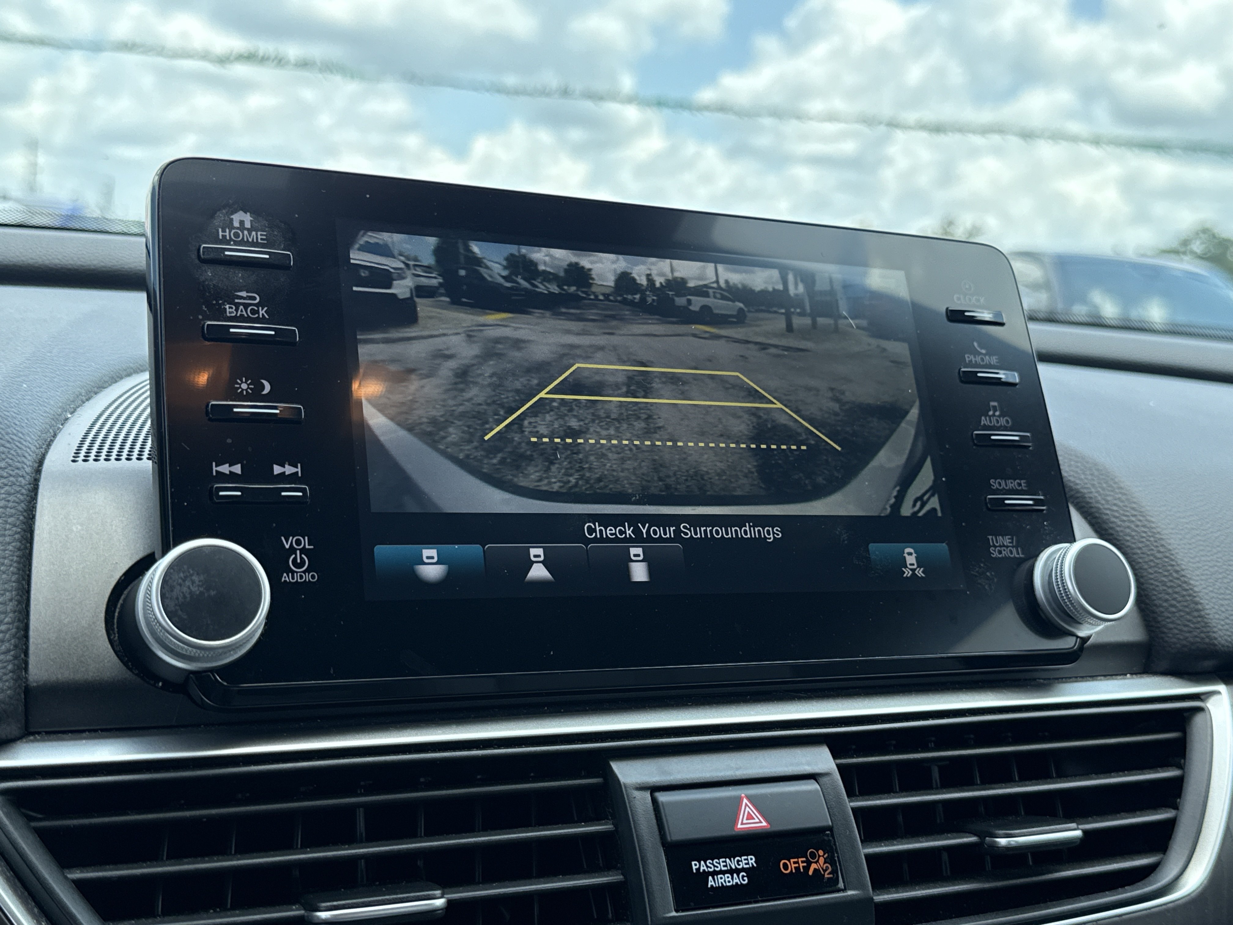 Certified 2019 Honda Accord EX image 28