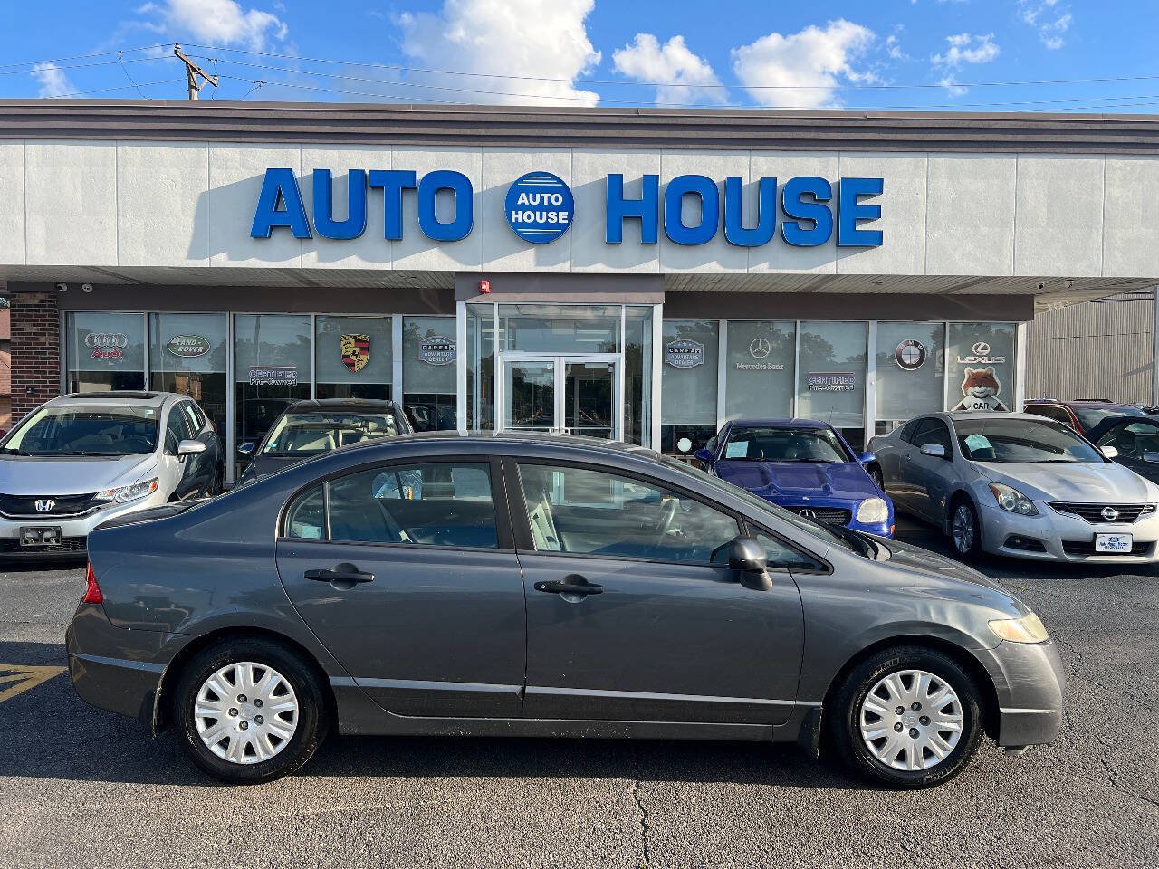 Used 2010 Honda Civic DX-VP image 9