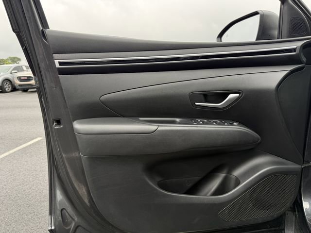 Used 2023 Hyundai Tucson SE AWD/4WD image 10
