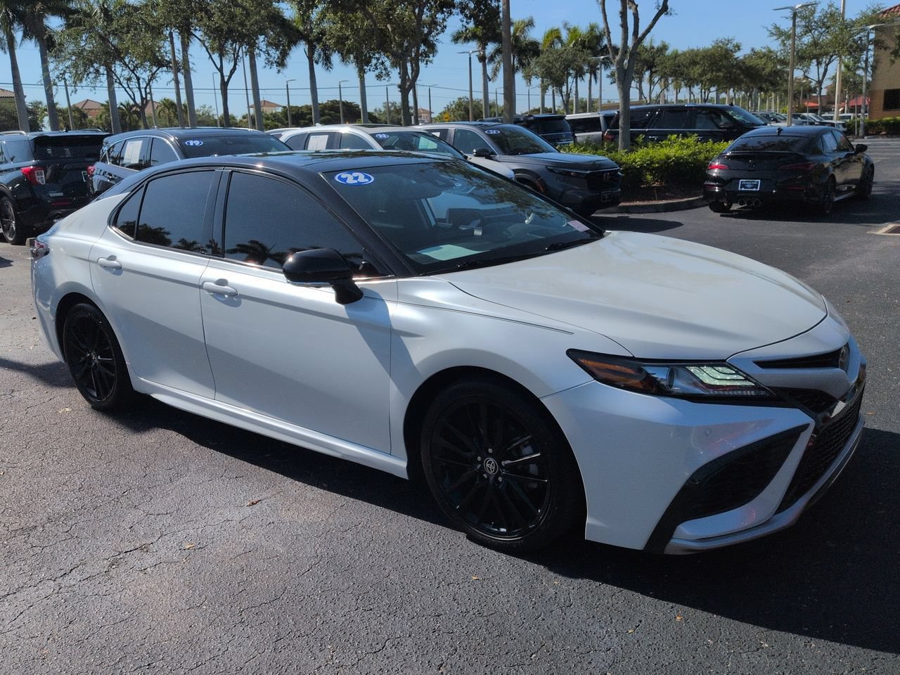 Used 2022 Toyota Camry XSE w/ Driver Assist Package FWD image 2