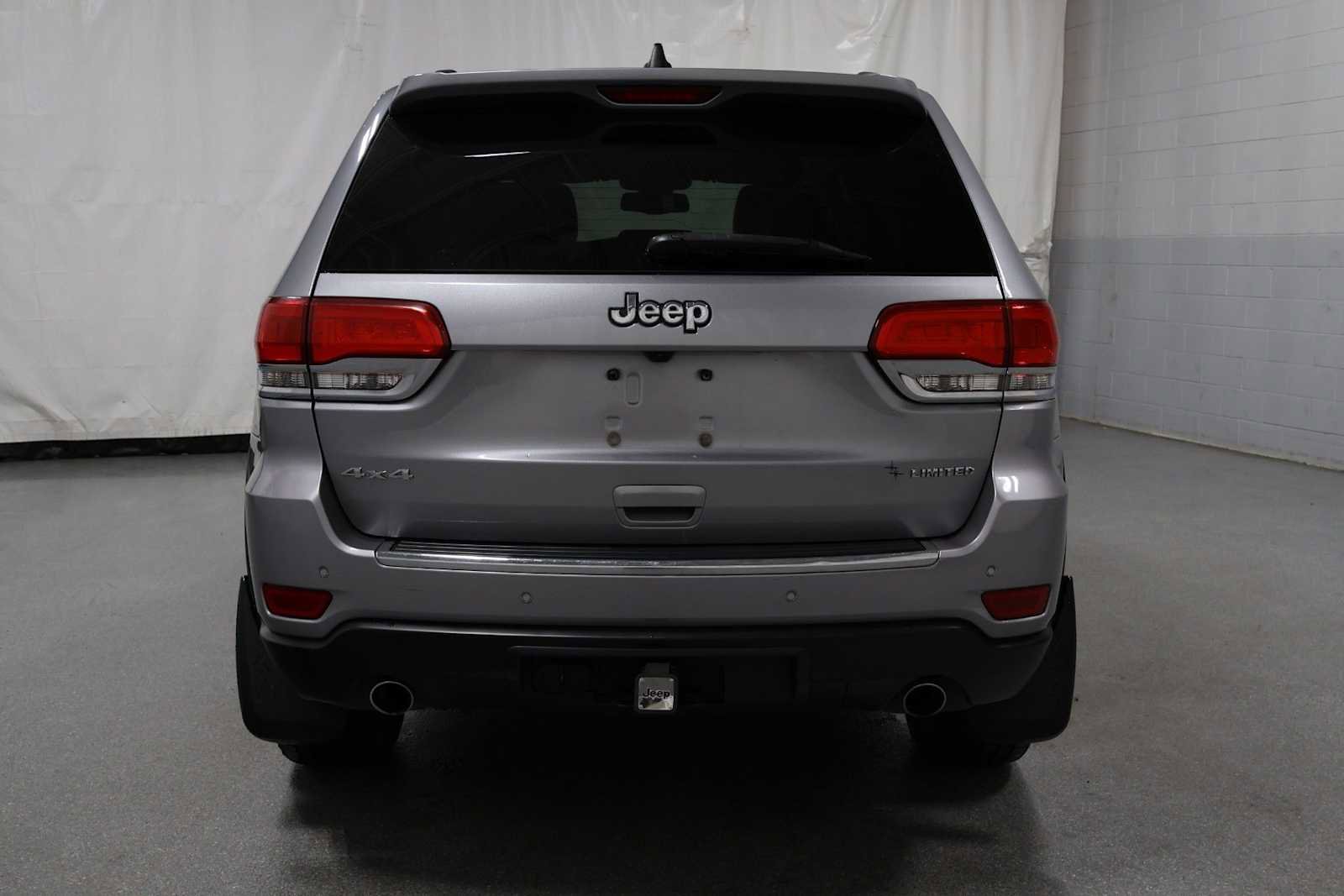 Used 2014 Jeep Grand Cherokee Limited w/ Trailer Tow Group IV image 7
