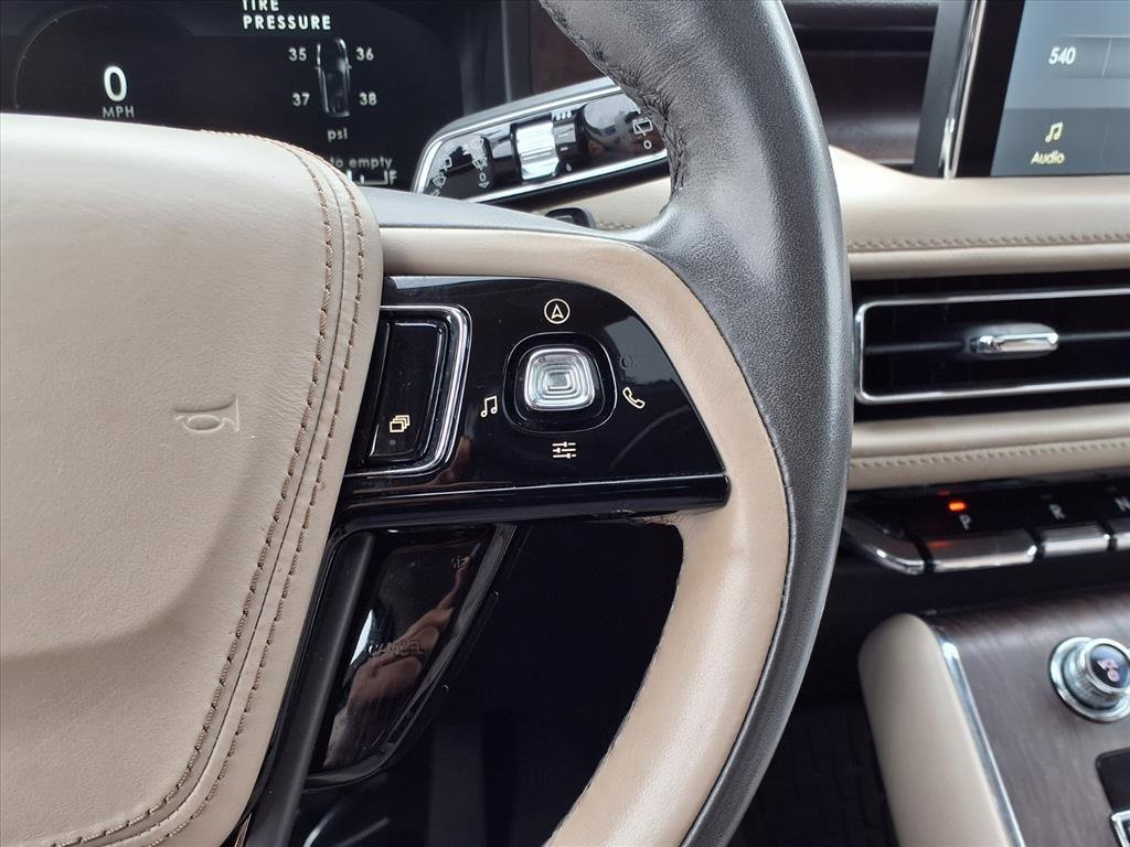 Certified 2022 Lincoln Aviator Reserve w/ Class IV Trailer Tow Package image 19