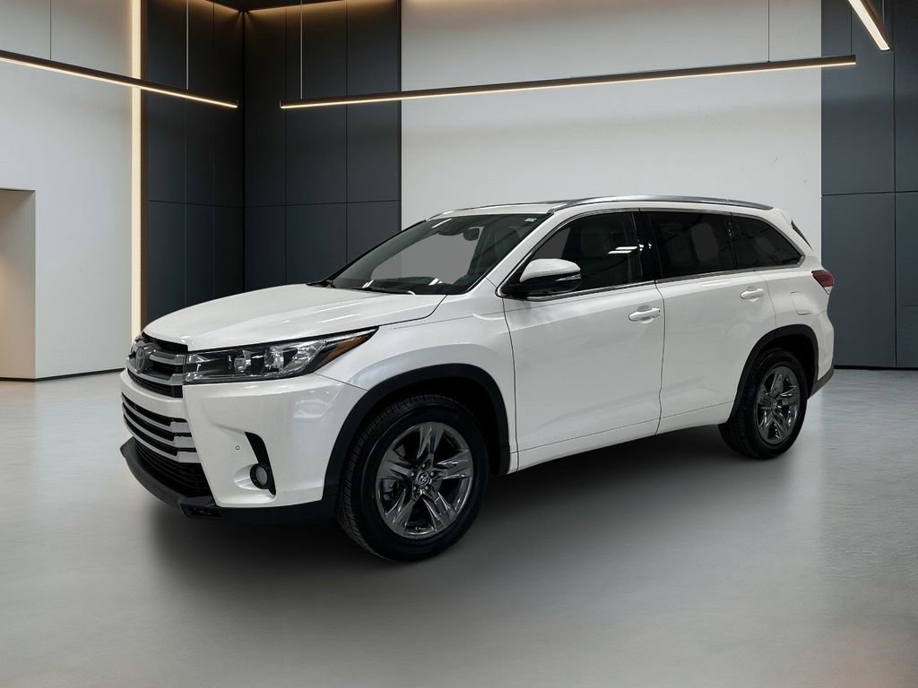 Used 2018 Toyota Highlander Limited Platinum image 1