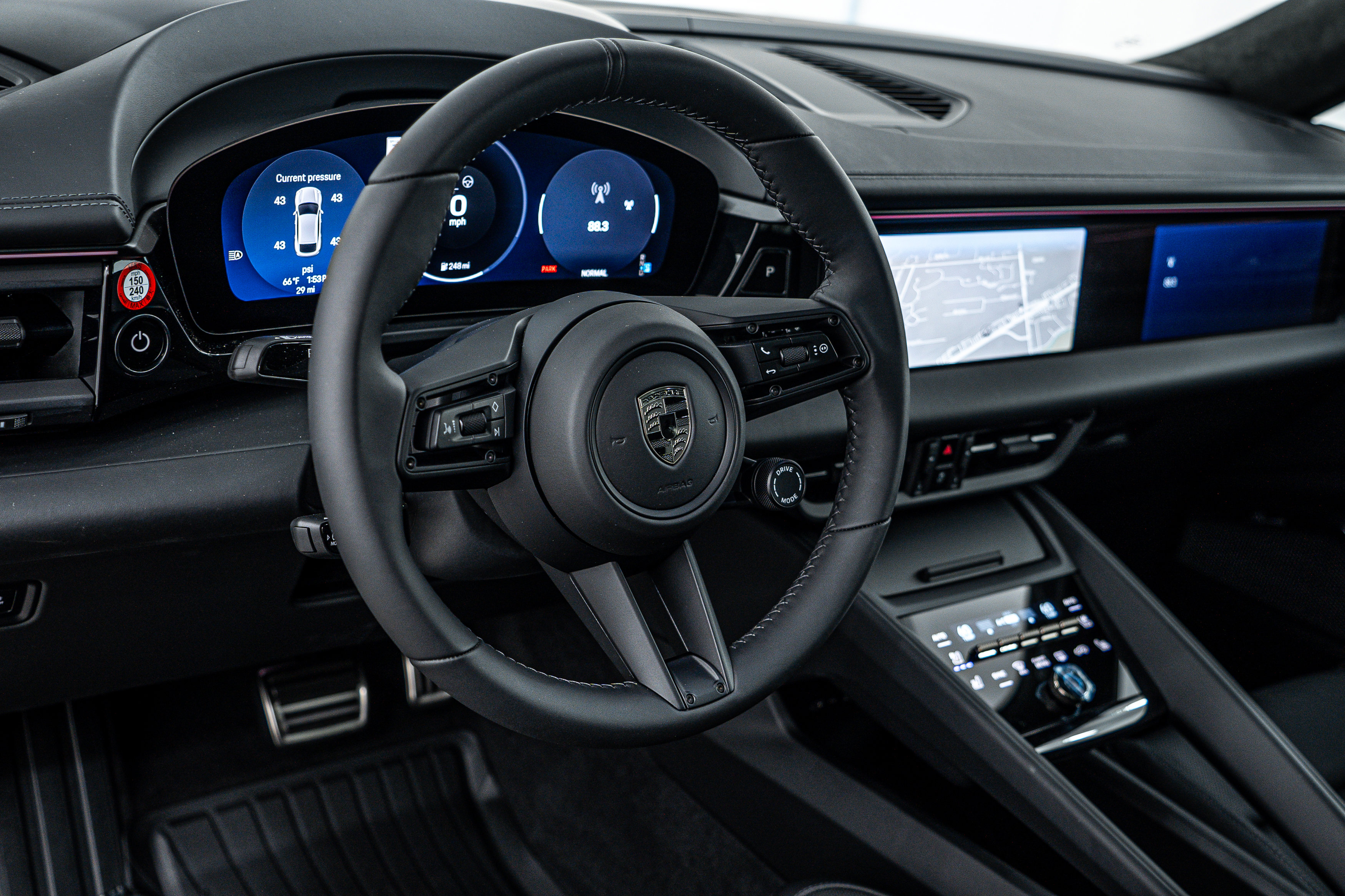 New 2025 Porsche Macan Turbo Electric image 13