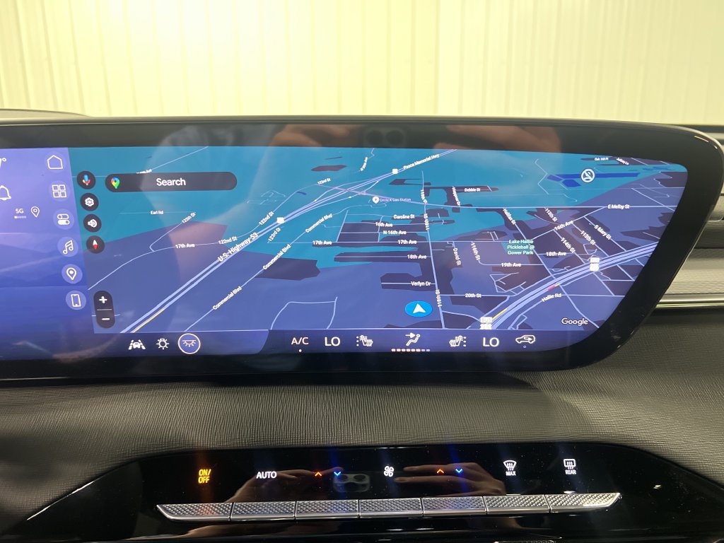New 2026 Buick Enclave Sport Touring w/ Power Package AWD/4WD image 24