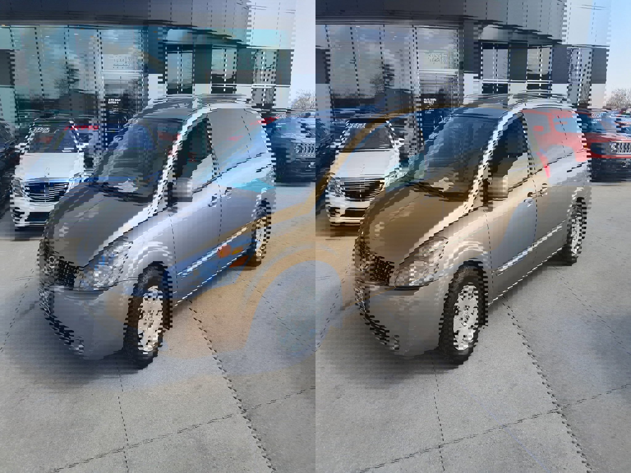 Used 2004 Nissan Quest S w/ (SEA) Seat Pkg image 1