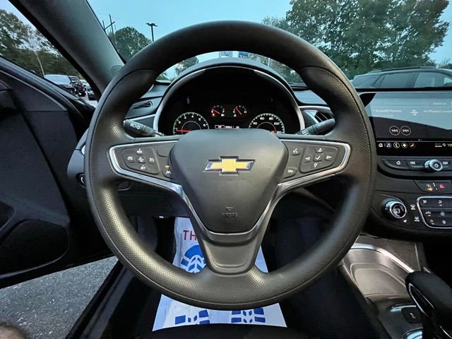 Used 2024 Chevrolet Malibu LT image 23