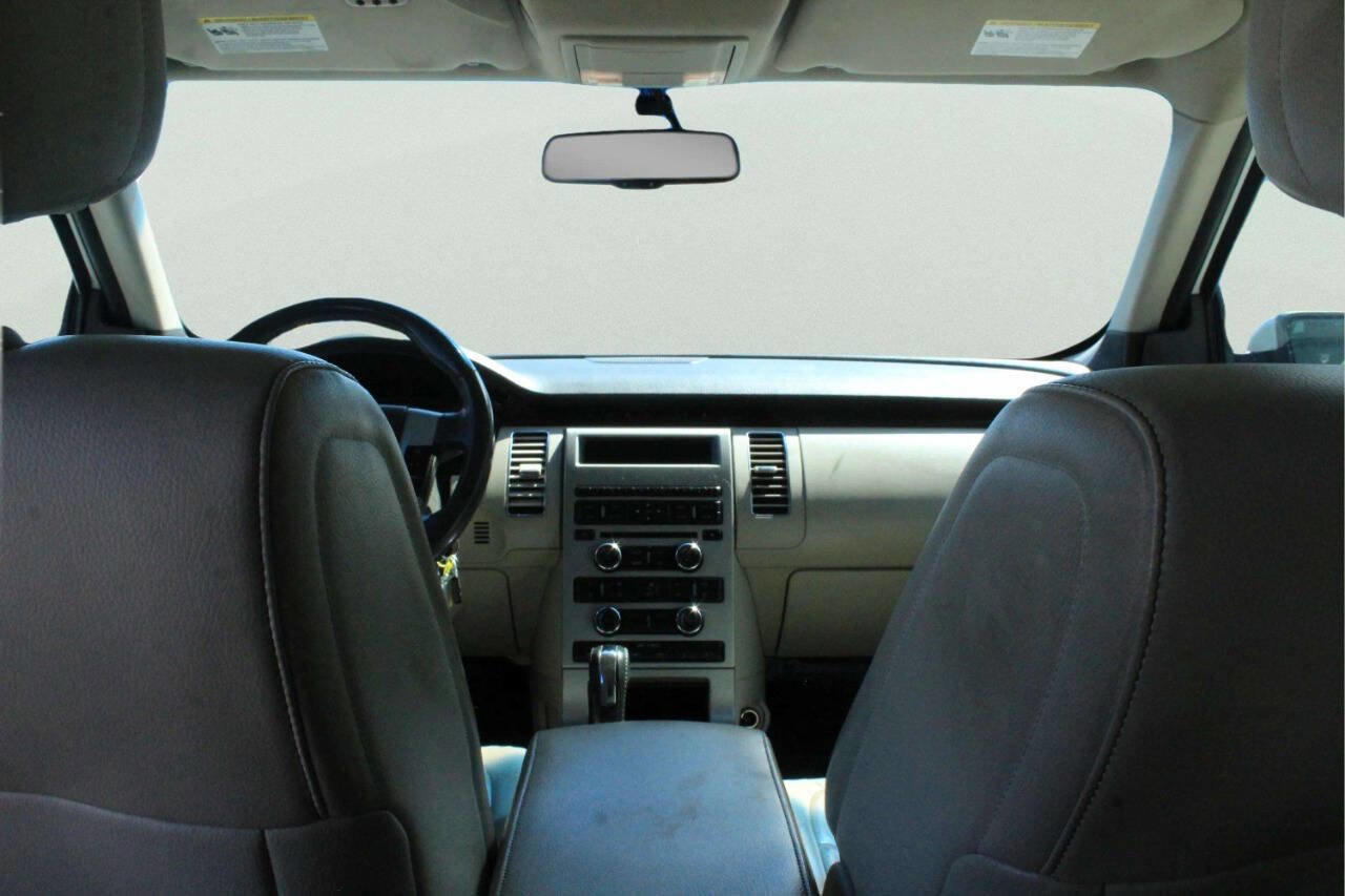 Used 2010 Ford Flex SEL AWD/4WD image 8