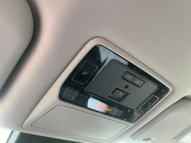 Used 2024 Toyota Grand Highlander Limited image 20