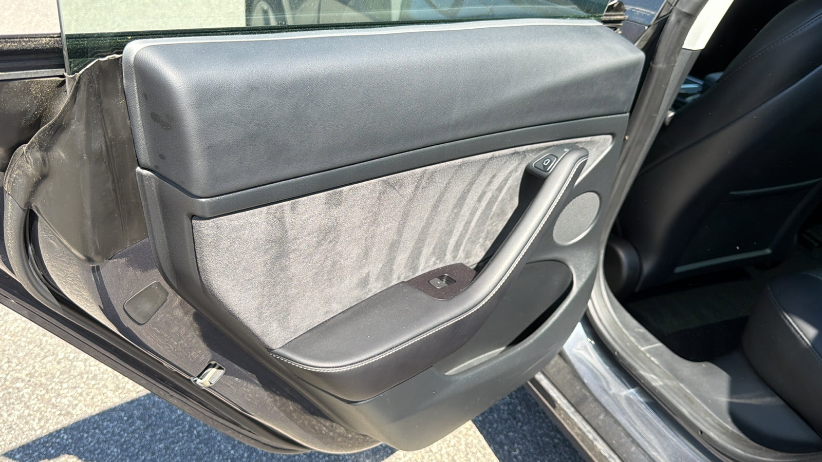 Used 2023 Tesla Model 3 Standard Range RWD image 24