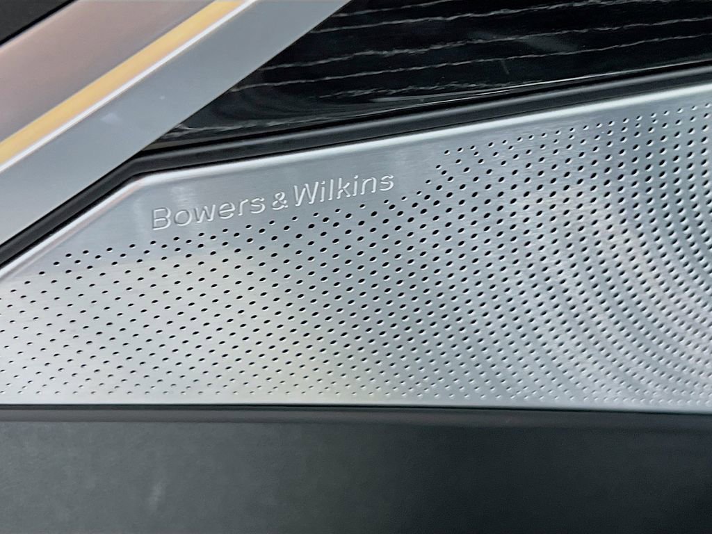 Used 2025 BMW X7 M60i image 19