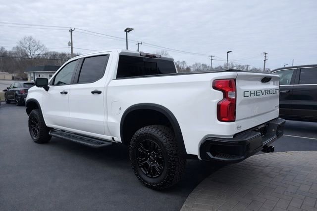 Used 2022 Chevrolet Silverado 1500 ZR2 w/ Technology Package AWD/4WD image 4