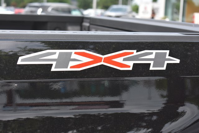 New 2026 Chevrolet Silverado 1500 Custom AWD/4WD image 13