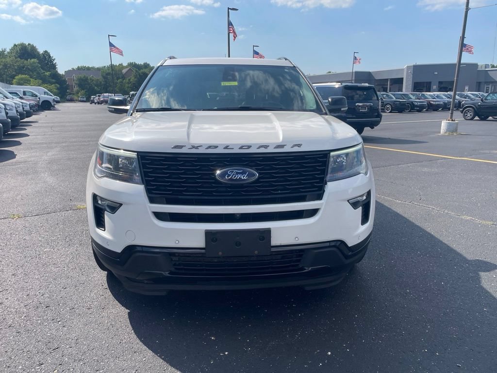 Used 2018 Ford Explorer Sport w/ Equipment Group 401A AWD/4WD image 2