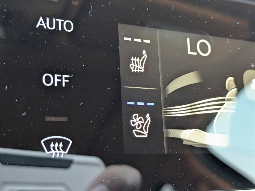 Used 2025 Genesis GV80 3.5T Advanced image 26