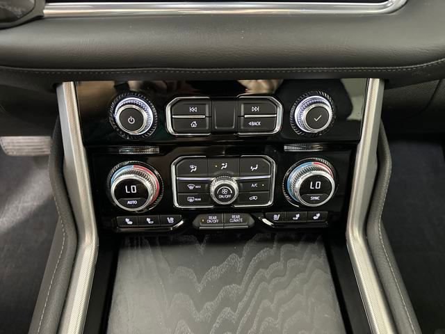 Used 2021 GMC Yukon Denali w/ Denali Premium Package image 23