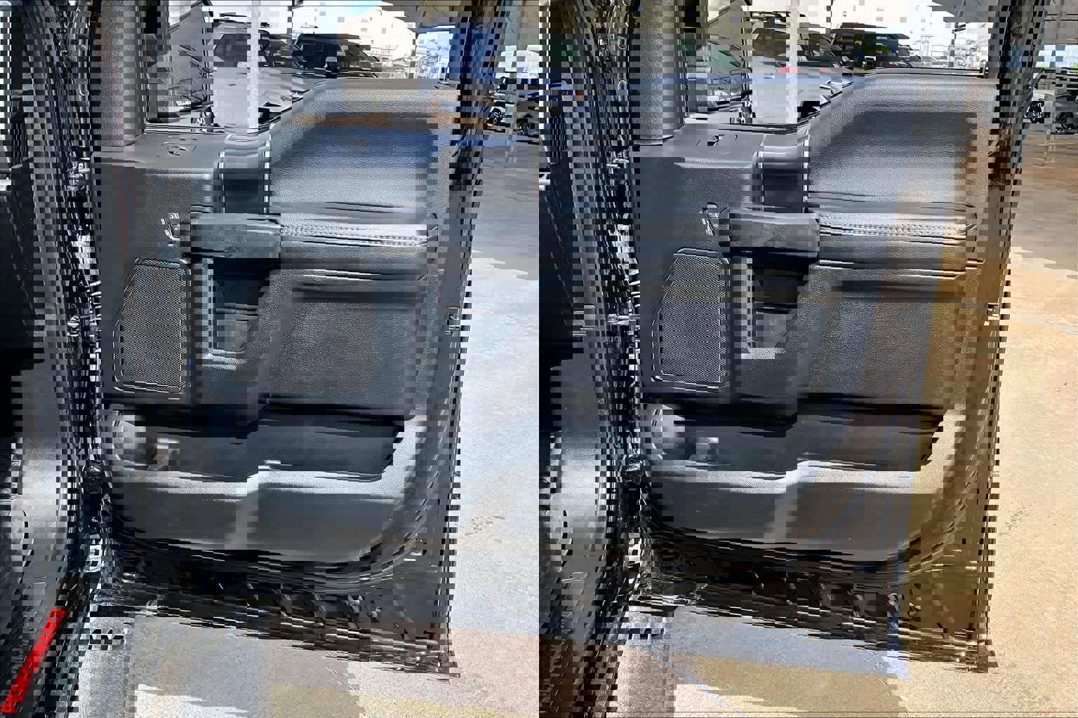 Used 2020 Ford F150 Raptor w/ Equipment Group 802A Luxury AWD/4WD image 26