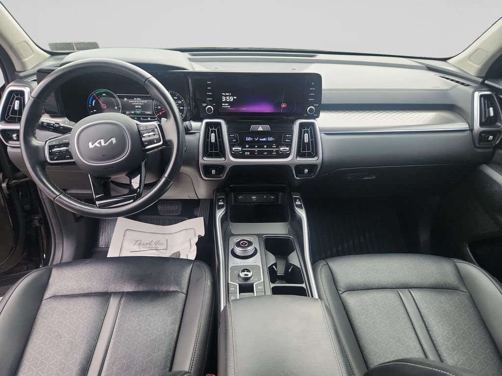 Certified 2023 Kia Sorento EX AWD/4WD image 12