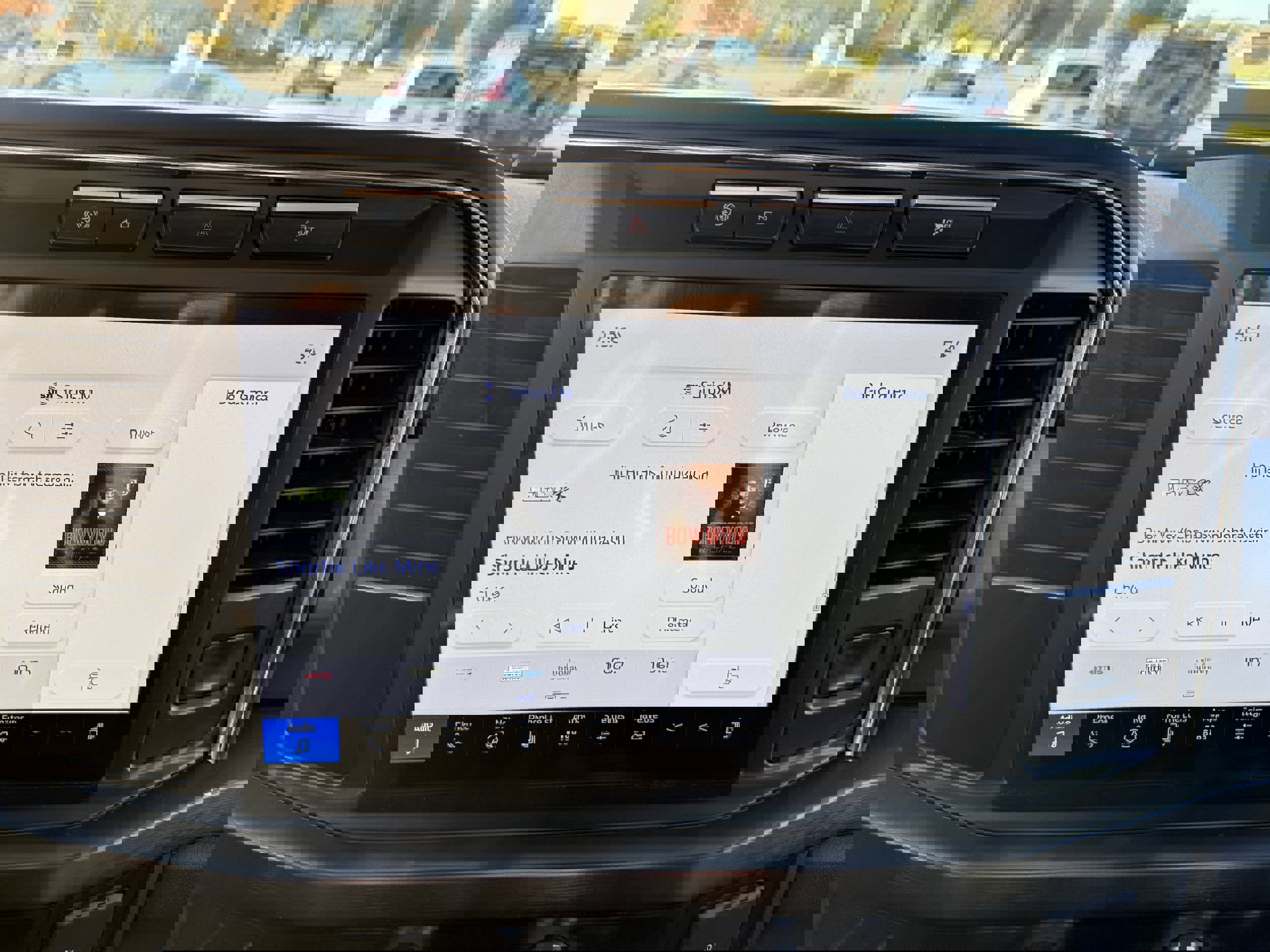 Used 2023 Ford F250 Lariat w/ Lariat Ultimate Package image 24