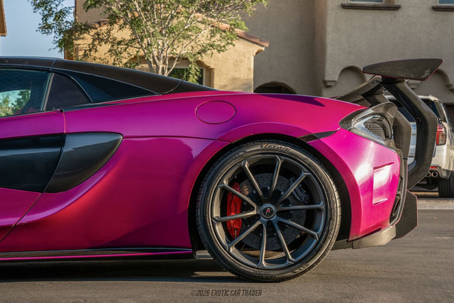 Used 2018 McLaren 570S Spider RWD image 43