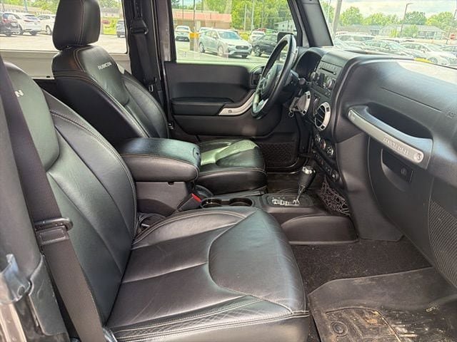 Used 2016 Jeep Wrangler Rubicon AWD/4WD image 9