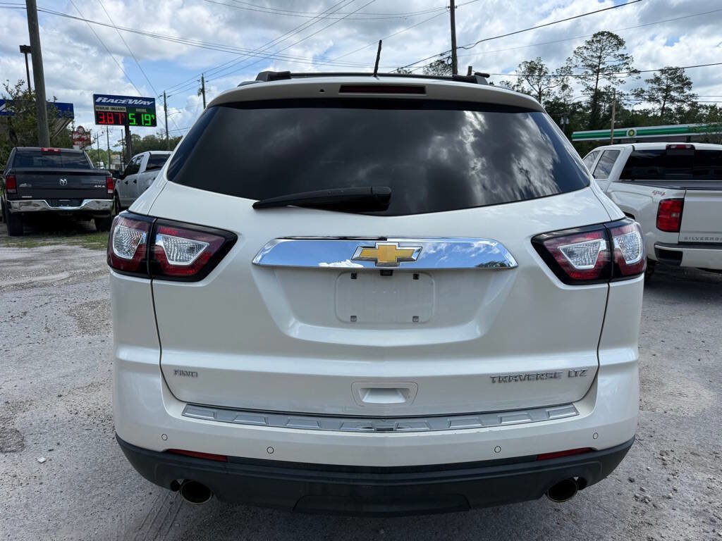 Used 2015 Chevrolet Traverse LTZ AWD/4WD image 6