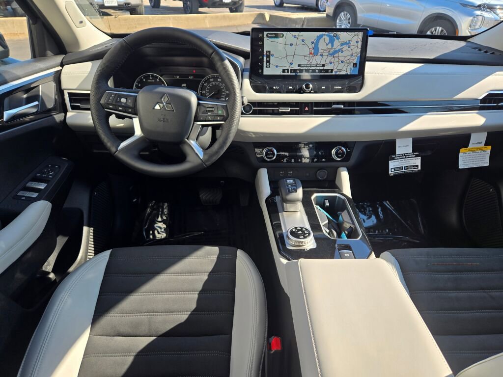 New 2026 Mitsubishi Outlander SE AWD/4WD image 13