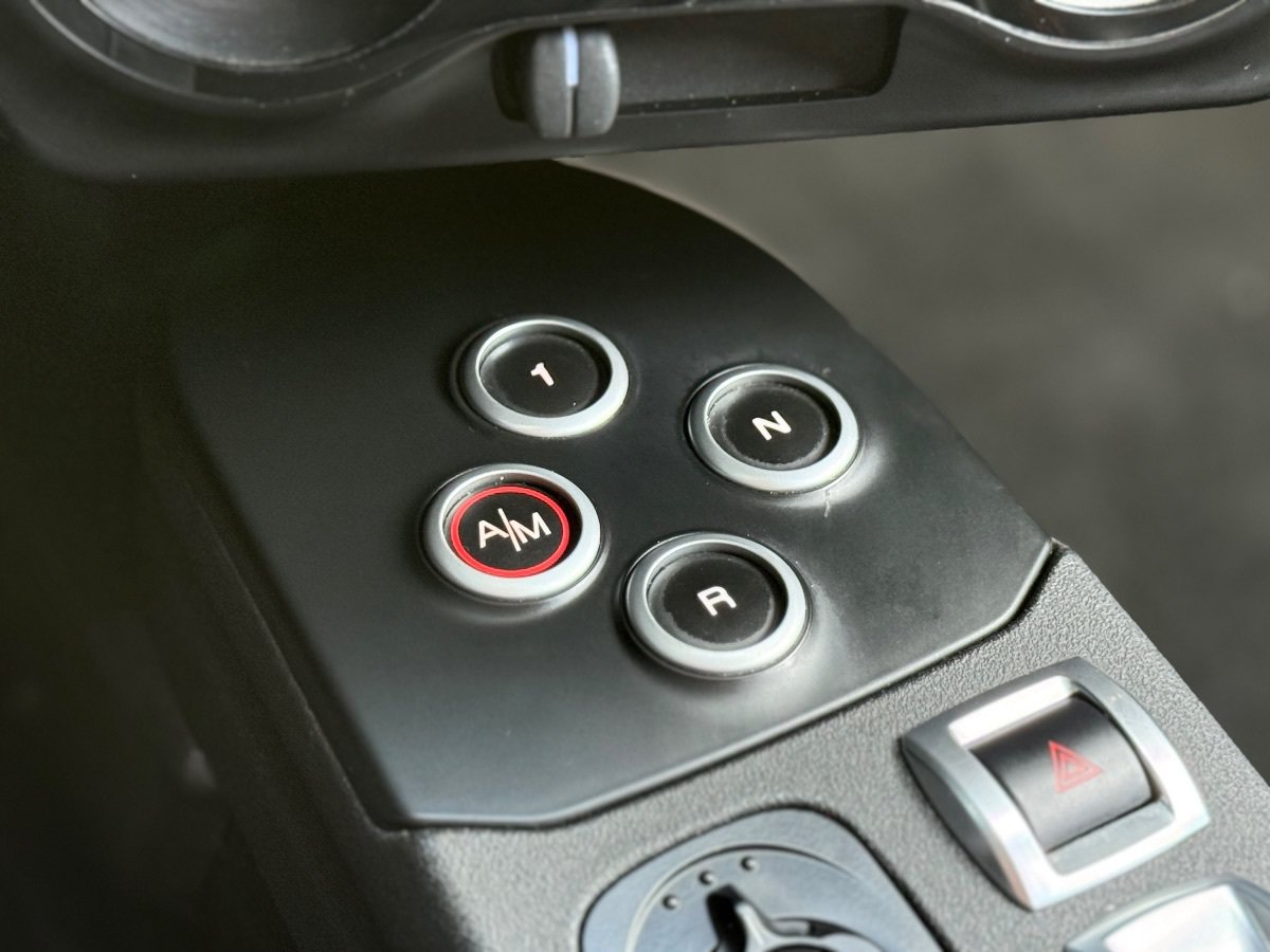 Used 2018 Alfa Romeo 4C Coupe w/ Convenience Group - Coupe RWD image 17