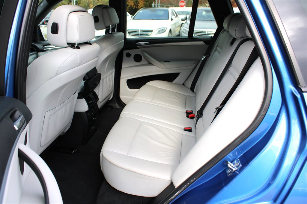 Used 2010 BMW X5 M image 19