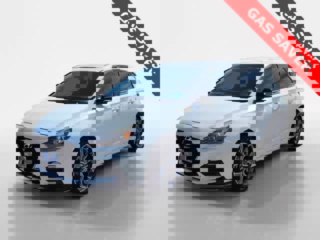 Used 2020 Hyundai Elantra GT N Line image 2