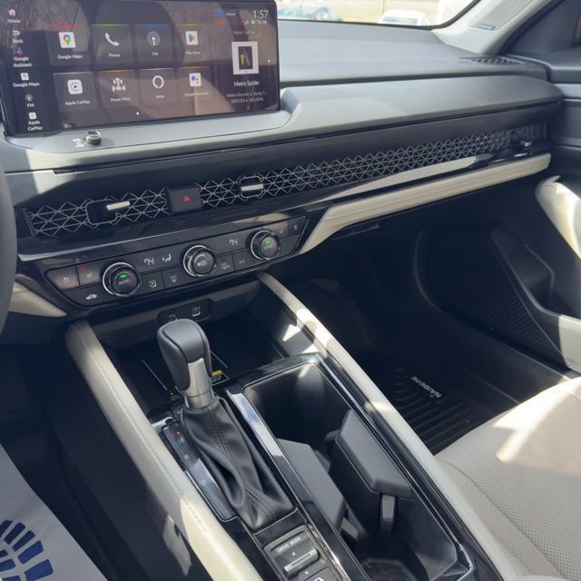 Certified 2024 Honda Accord Touring image 24
