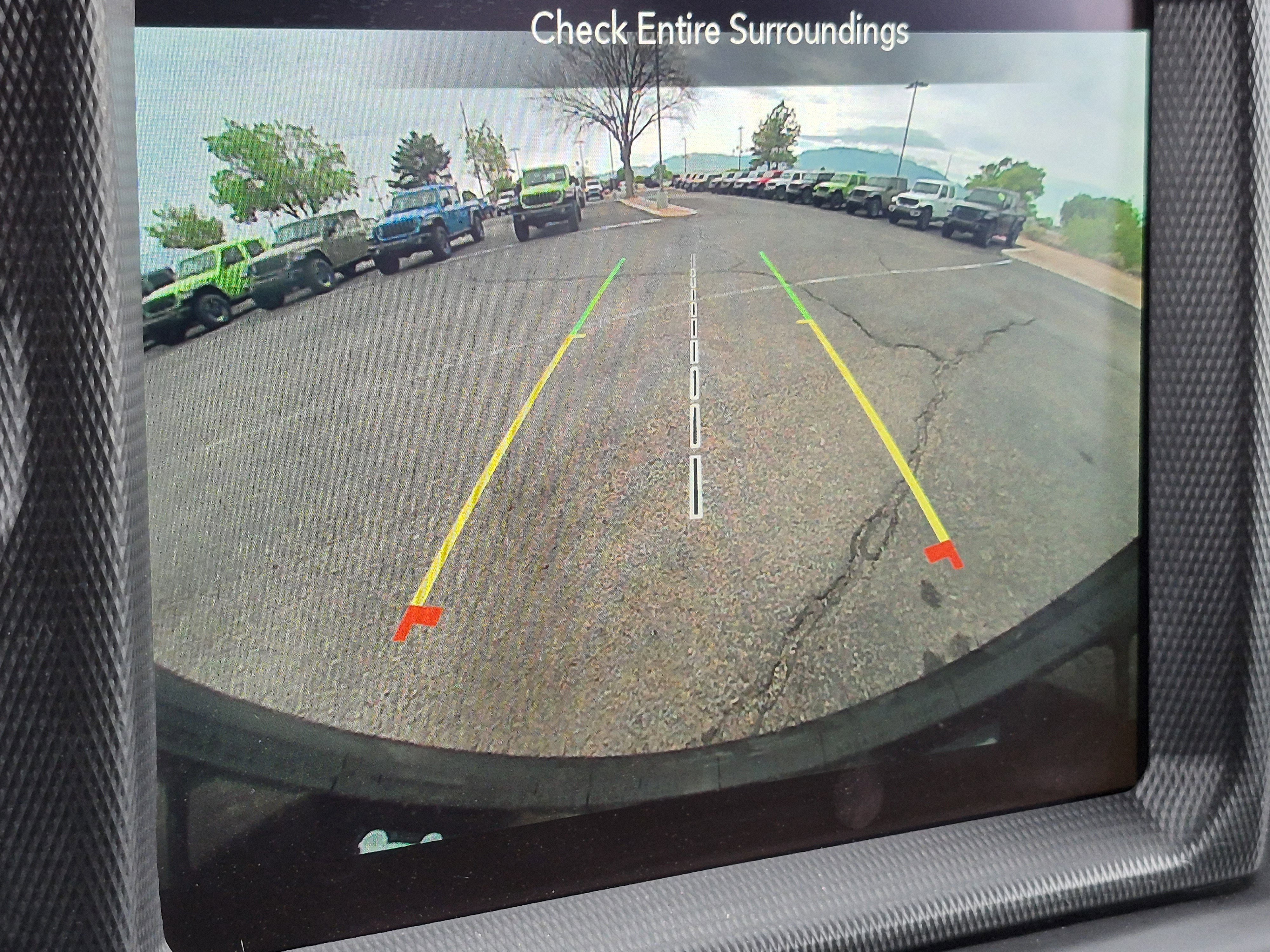 Used 2021 Jeep Wrangler Sahara w/ Cold Weather Group image 23